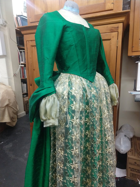 18th century dress with apron Chocolate girl