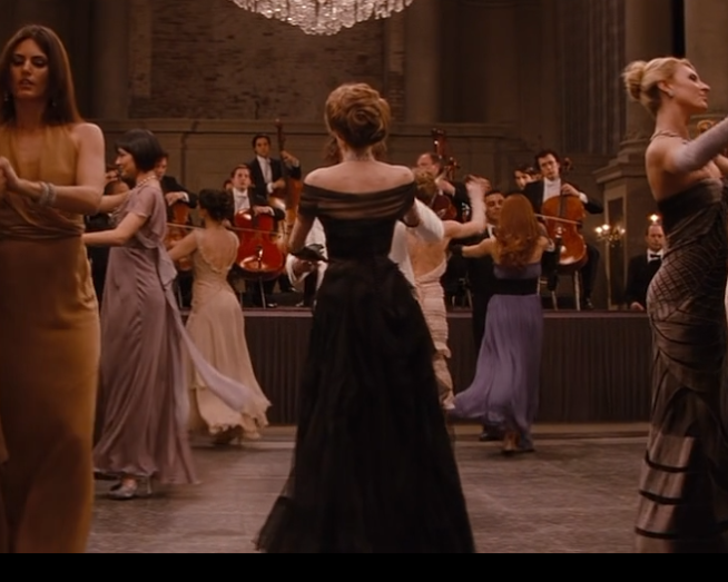 Angelina jolie the tourist black dress best sale