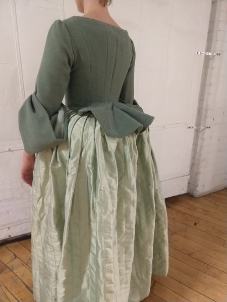 18th century dress with apron Chocolate girl