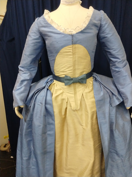 Schuyler Sisters 18th century gown