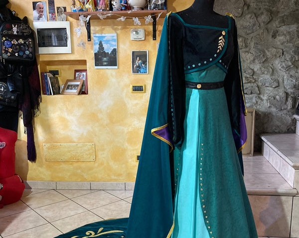 Frozen 2 costume cosplay Anna queen arendelle