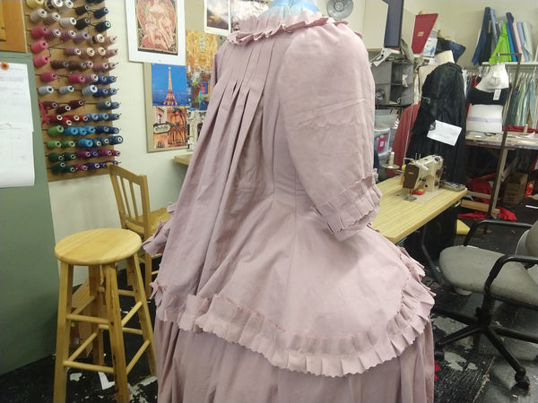 18th century Caraco jacket and skirt