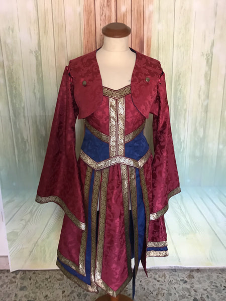 Celtic dress for fantasy larp