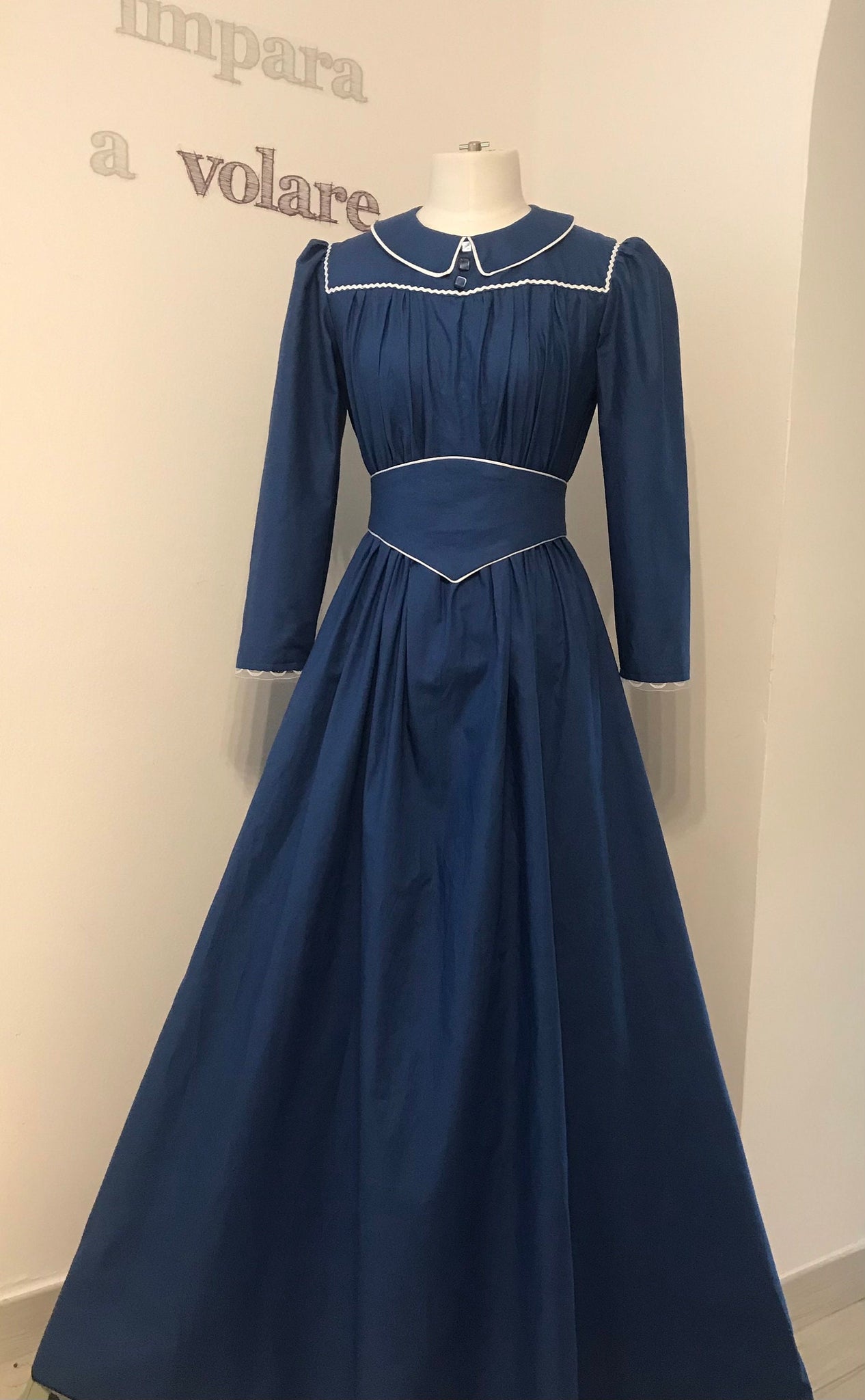 Enola Holmes blue dress – Cosplayrr