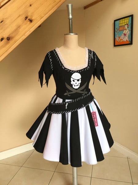 Pirate inspired dress Halloween costume pirate cosplay