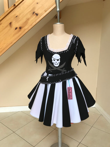 Pirate inspired dress Halloween costume pirate cosplay