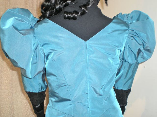 Made to order costume carnival Gothic Black Historical woman Handmade Victorian Edwardian period ball gown Made to order costume