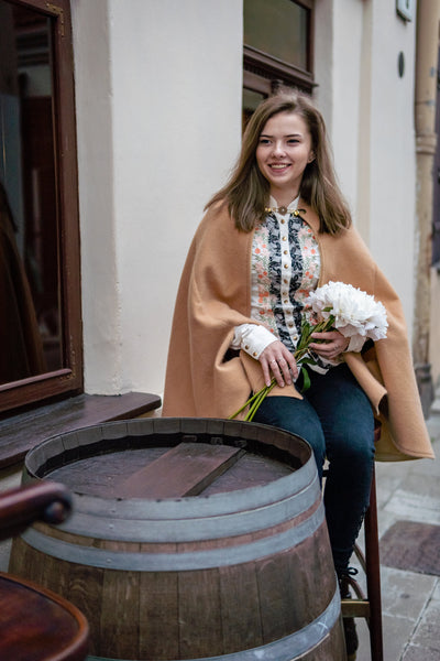 Renaissance wedding cape Medieval cloak Historical cloak Fantasy cloak Hoodless short cape with arm slits Elegant Victorian cloak