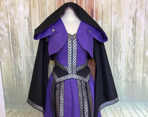 Larp dress in different colors