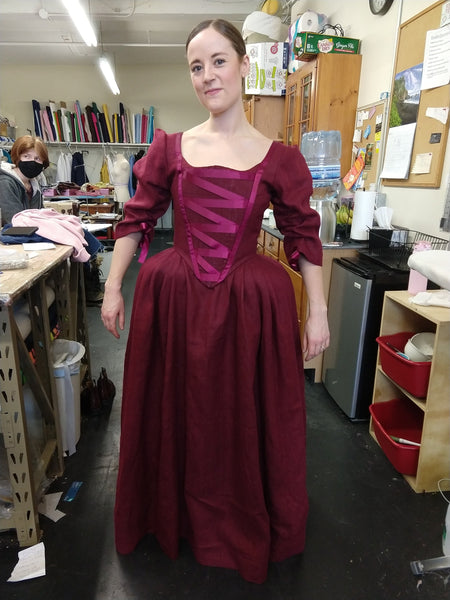 Maria Reynolds dress