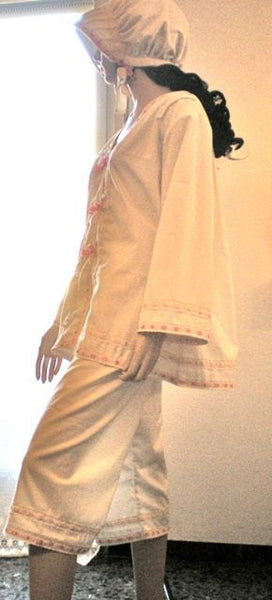 Nightgown Historical costume