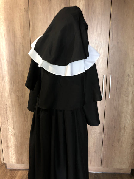 Halloween costume Black Gothic Nun's costume Historic Renaissance Saint costume Nun costume Valak Nun Head Piece Medieval nun Horror movie
