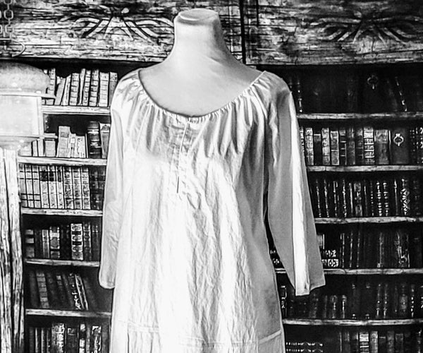 Chemise Jamie Scottish Outlander Claire's nightgown