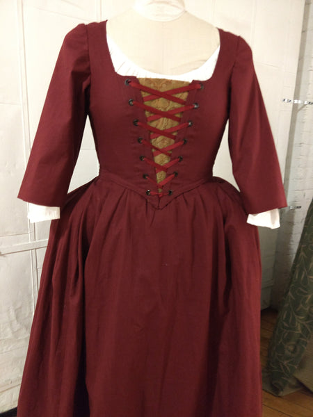 18th century dress Outlander Claire Fraser Scottish