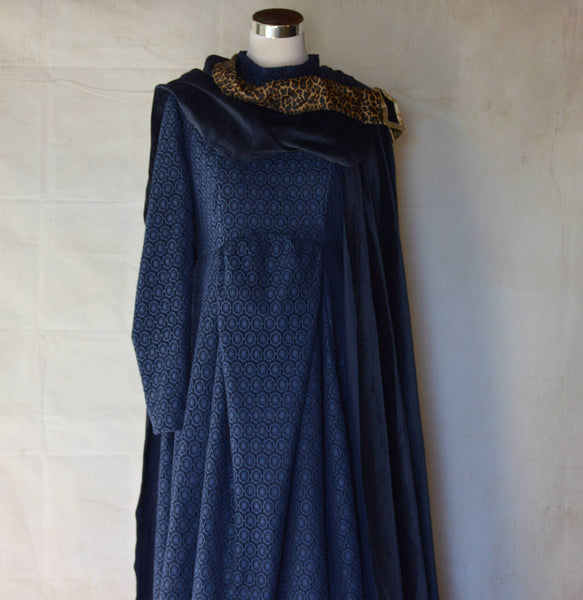 Maternity Pregnant Jedi Star Wars Anakin Skywalker Padme Amidala Navy blue linen dress inspiration Costume made to order dress