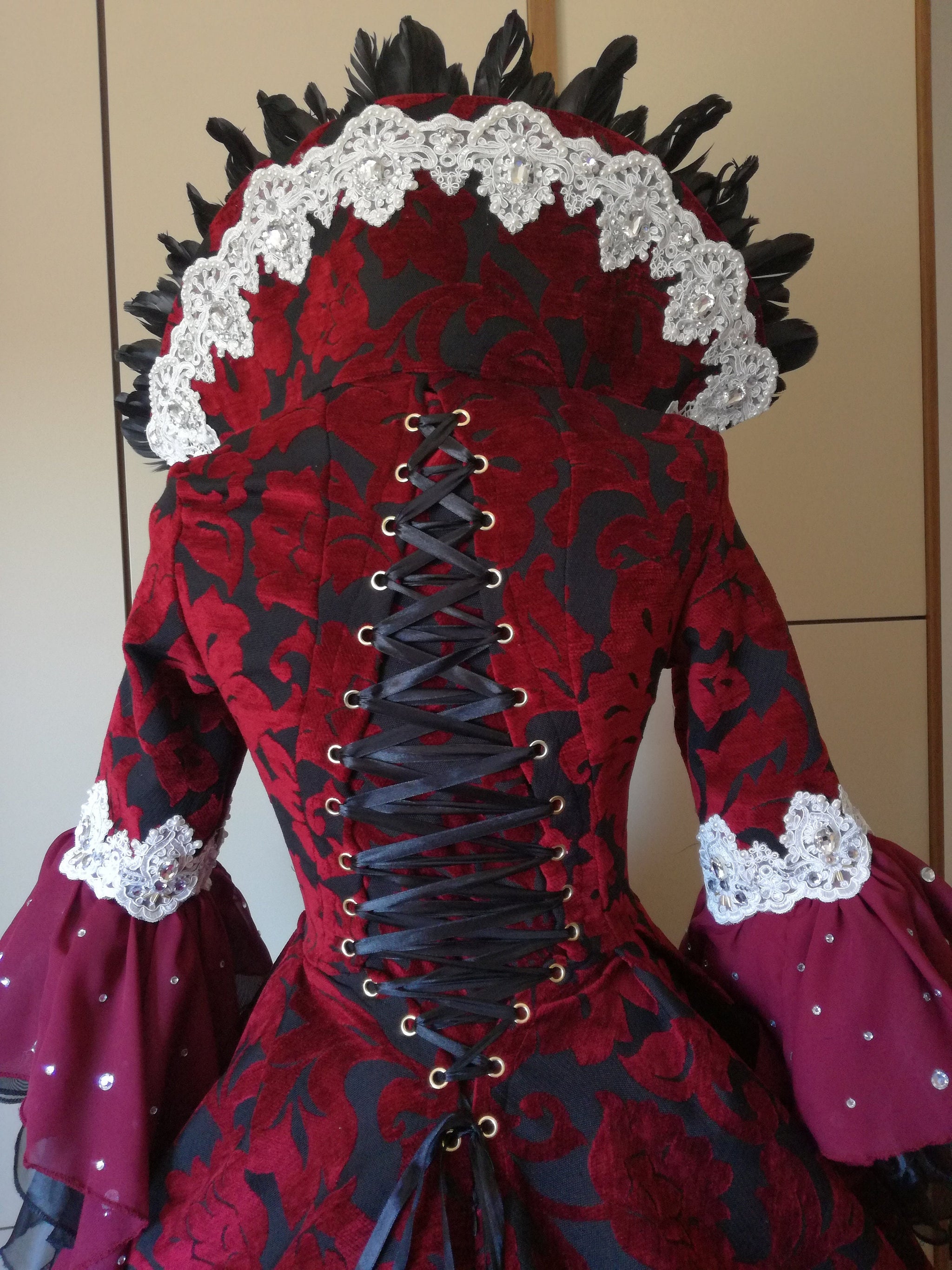 fitted lace wedding dress Regina Mills Once Upon a Time red dress Adult – Cosplayrr main image 1