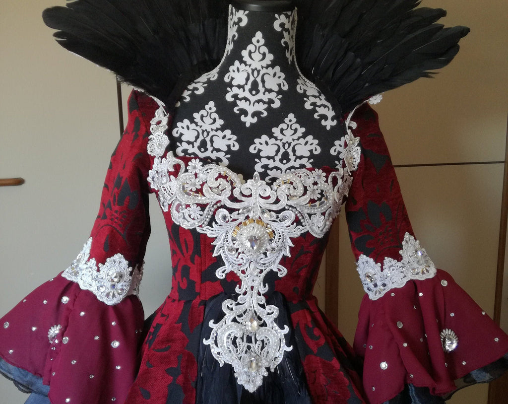 once upon a time evil queen red dress Awesome Regina Evil Queen Regina (Lana) Once S2-4