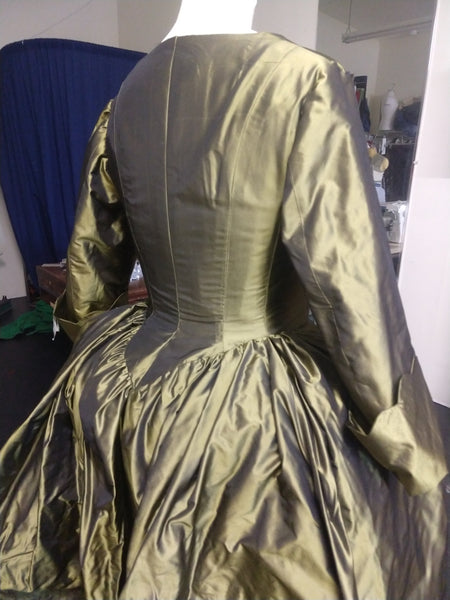 18th century gown Robe Anglaise