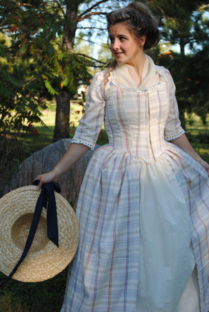 colonial dress 1700s House outfit Lace up front CUSTOM 18th Century Rococo D – Cosplayrr While Jenny didnt get Size:20 US Bohemian Beach Wedding Dress How to Wear Stripes