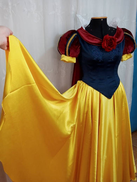 Adult Dress princess Custome Snow White cosplay costume