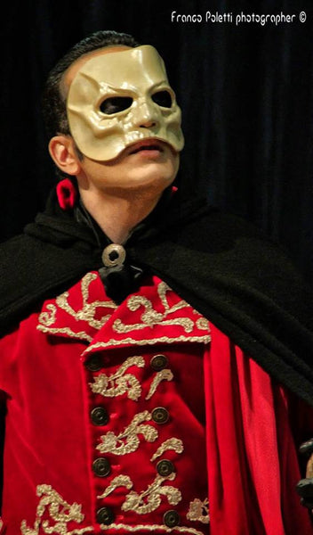 Of the opera cosplay The phantom