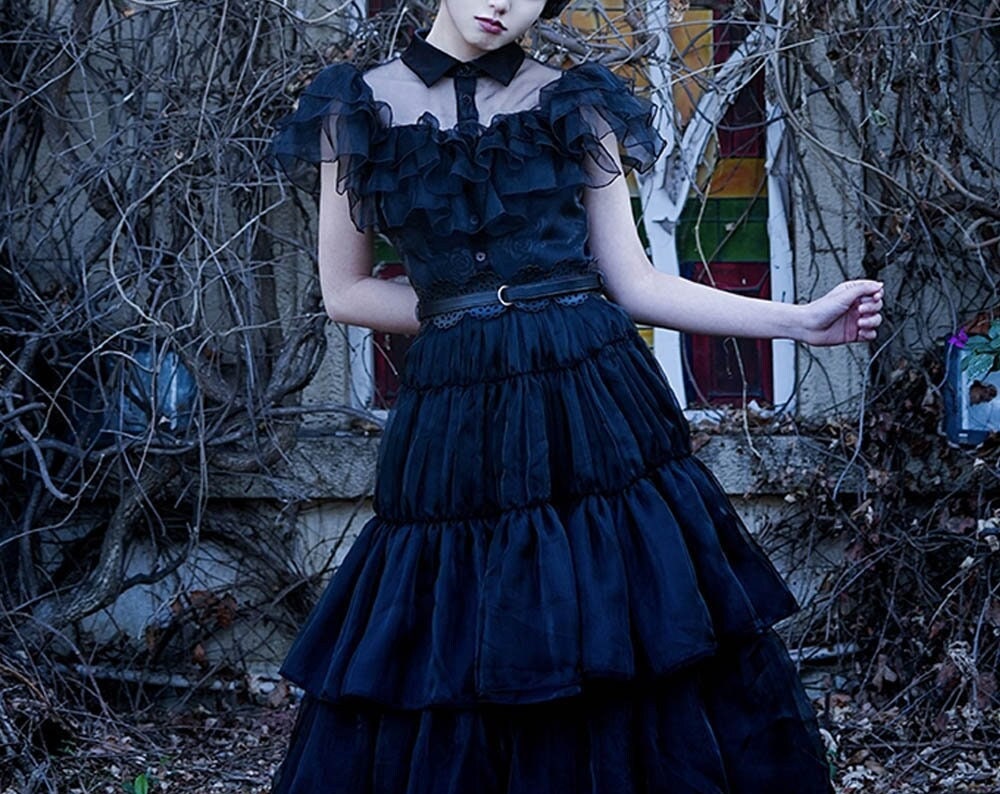 open lace back dress Wednesday Addams Dress Up + Wig + Hand, Kids Black Tulle Halloween Cos –  AmimamiDoll