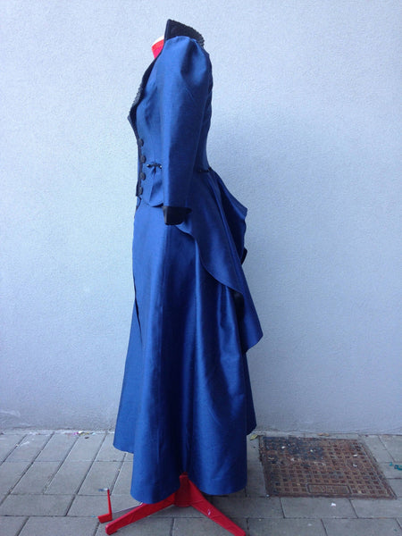 Blue dress，Regina once upon a time Ouat