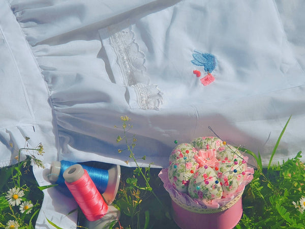 Cottagecore apron with embroideries 100% cotton Cinderella
