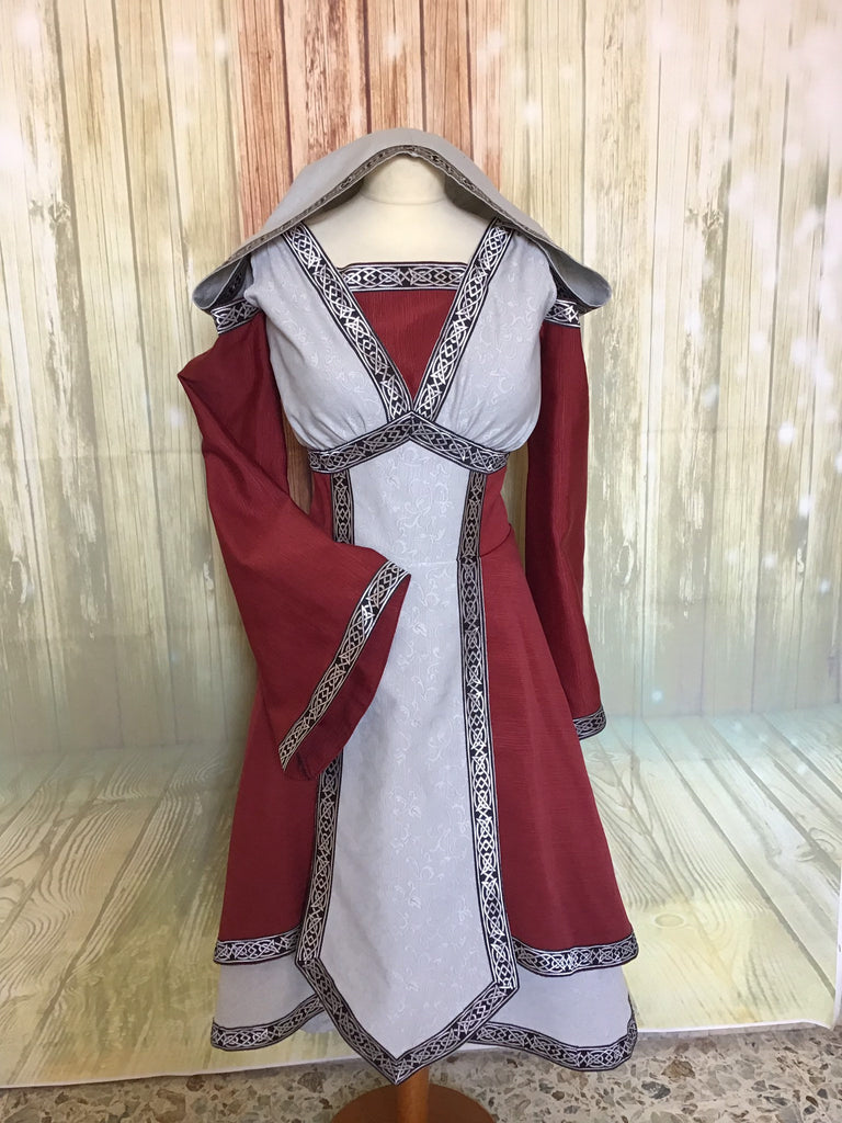 celtic dress women's 100% handmade and more Fantasy priestess celtic dress