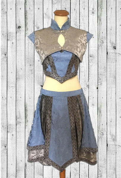 Larp dress in different colors fantasy sorceress warrior