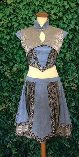 Larp dress in different colors fantasy sorceress warrior