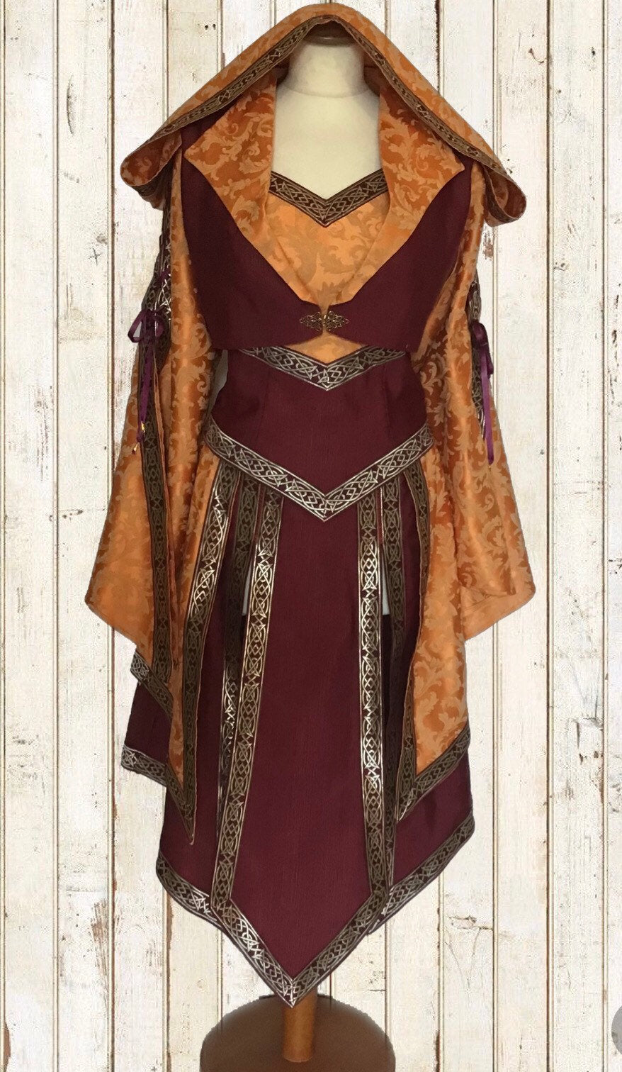 Fantasy warrior larp dress in different colors