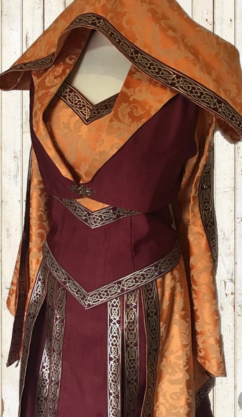 Fantasy warrior larp dress in different colors