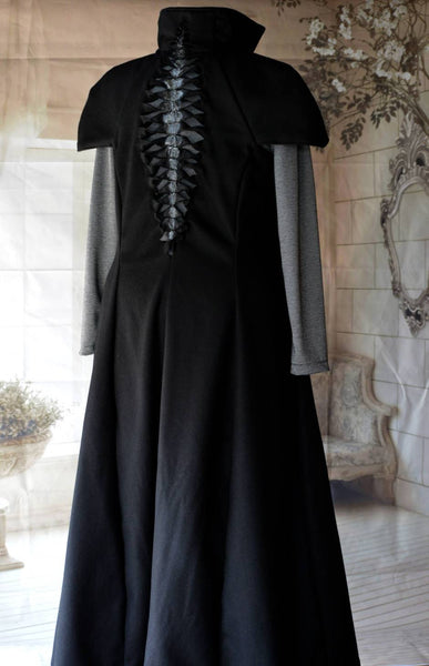 Jon Snow Sansa Stark Aria Night king daenerys Jaime Tyrion Cersei Lannister queen Games of Throne season 7 maternity dress