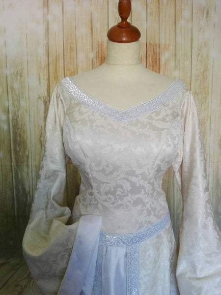 Wedding dress medieval damask