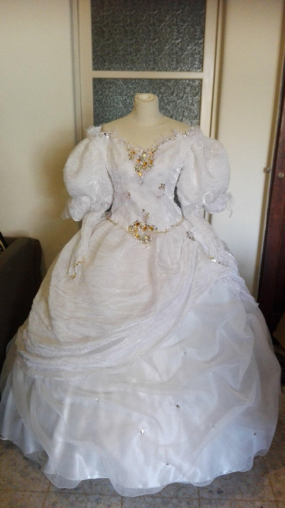 sarah labyrinth dress At the masquerade ball sarah labyrinth cosplay – Cosplayrr