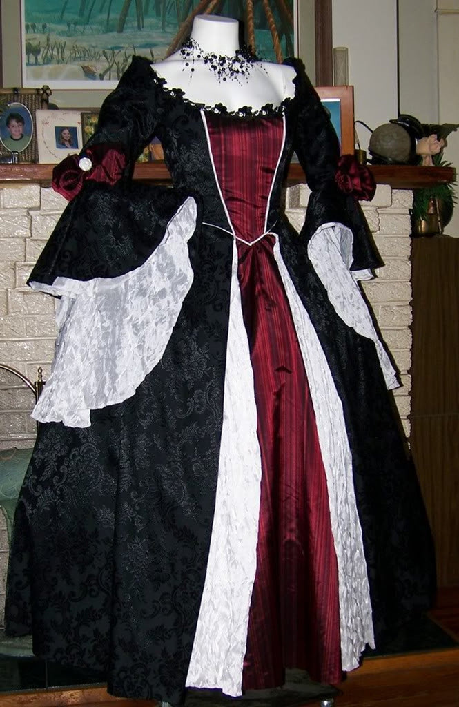Gothic renaissance costumes online