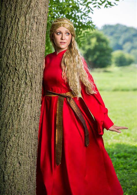 Princess Buttercup Red Dress Fire Swamp Dress Robin Wright in The Princess Bride