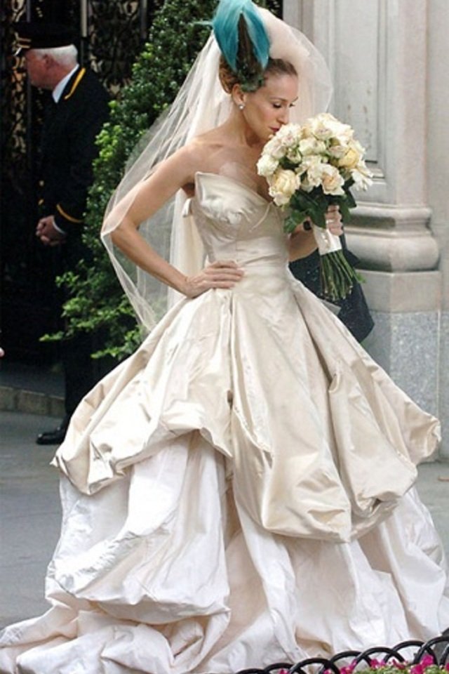 Sarah Jessica Parker as Carrie Bradshaw Wedding Dress Bridal Dress in Sex and the City