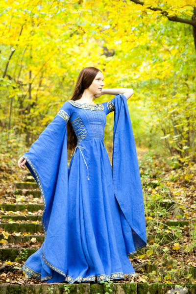 medieval Dress Lady of the Lake Costume